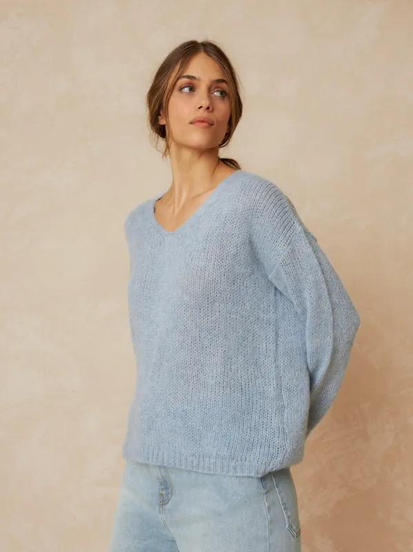 Basic V-Neck Sweater Blue sold by Ivalo.com