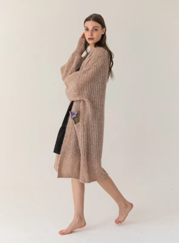 Cardigan Mohair Alpaca Beige sold by Ivalo.com