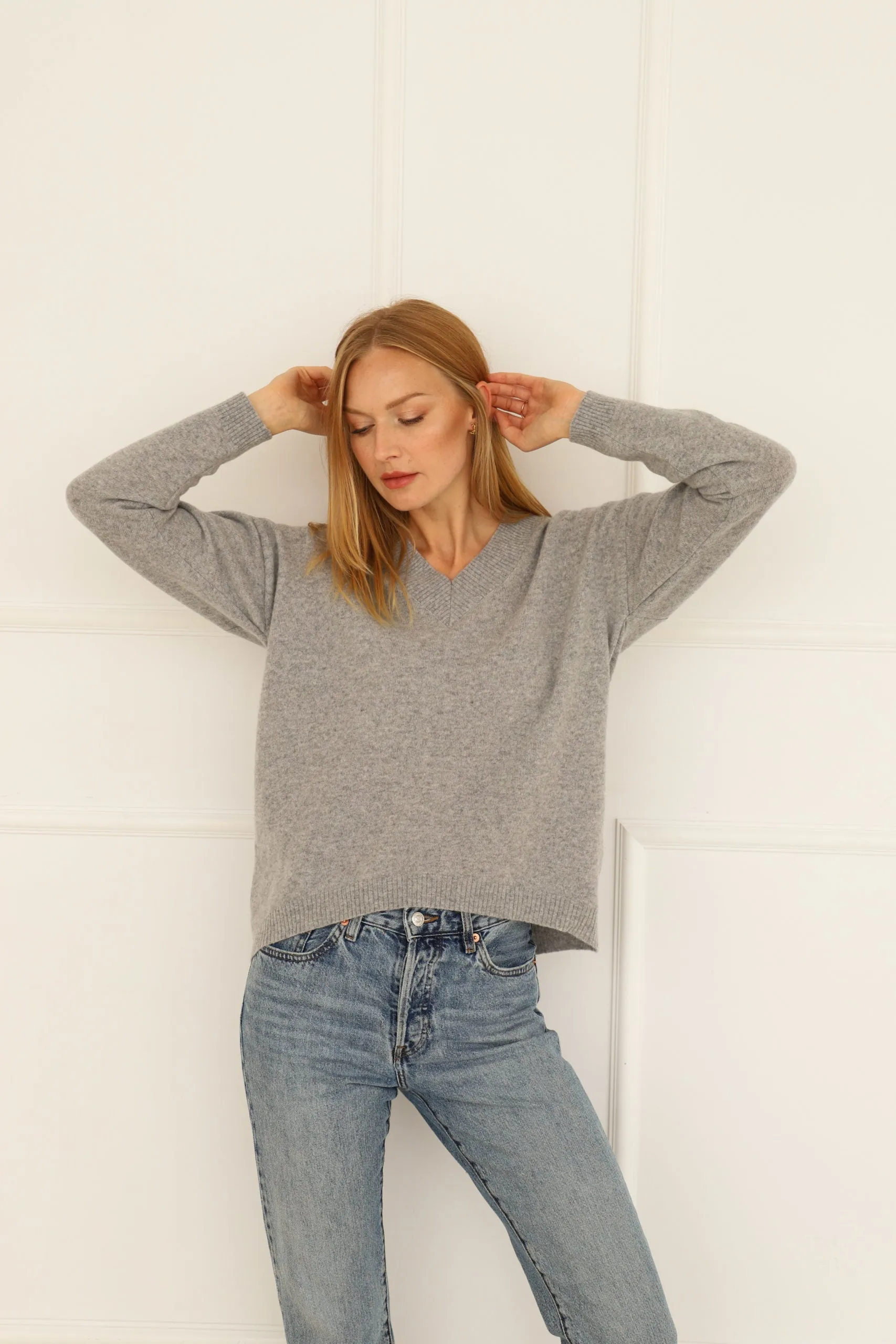 Cashmere Grey Sweater sold by Ivalo.com product image thumbnail 4