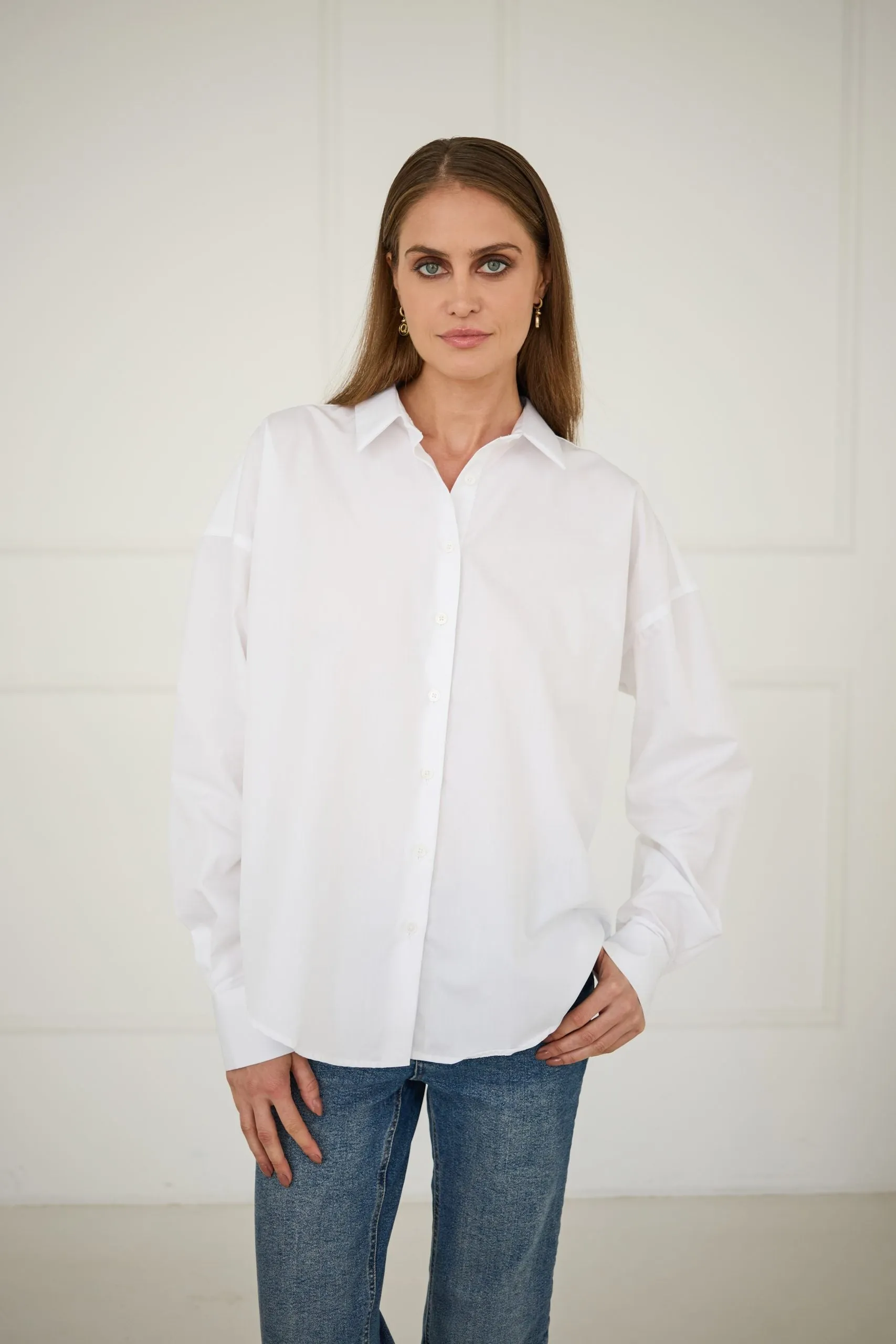 Classic Oversized Shirt White sold by Ivalo.com product image thumbnail 4