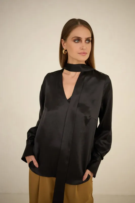 Silk Blouse With a Sash Black sold by Ivalo.com
