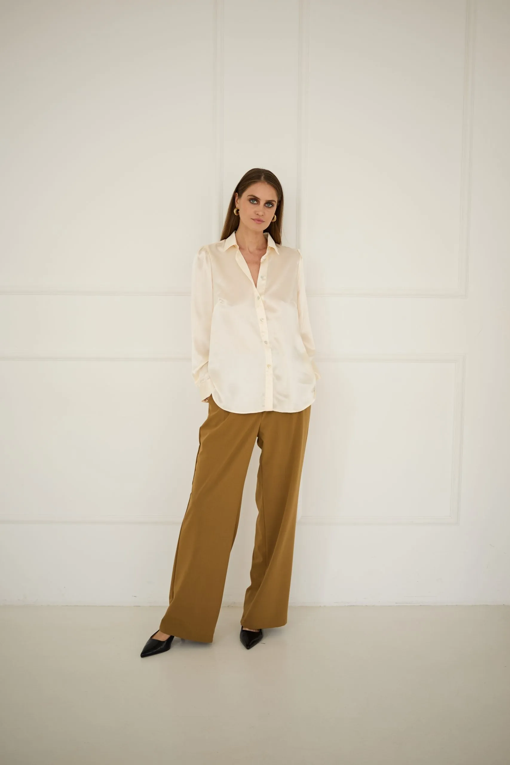 Silk Shirt Ecru sold by Ivalo.com product image thumbnail 3