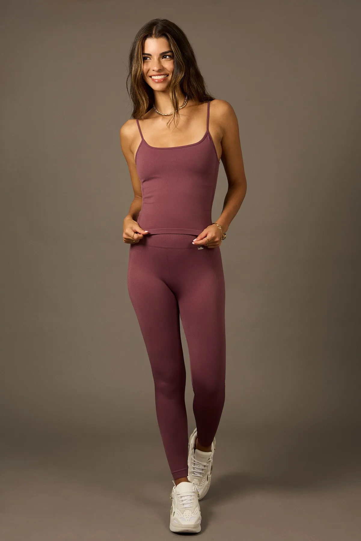 Bliss Leggings Fig sold by Ivalo.com