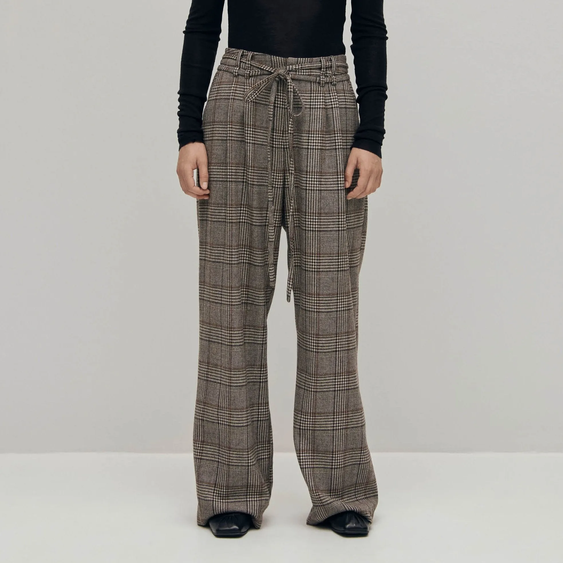 Kathy Checks Brown Pants sold by Ivalo.com product image thumbnail 3