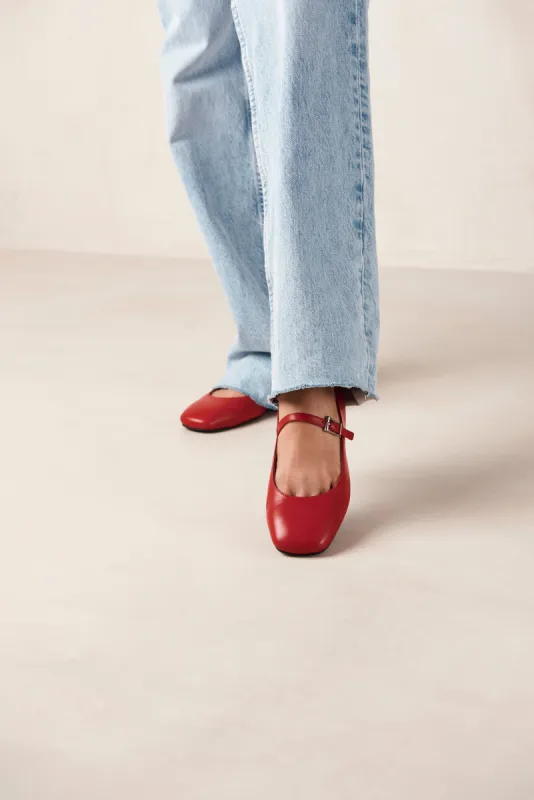 Por Do Sol Red Leather Ballet Flats sold by Ivalo.com