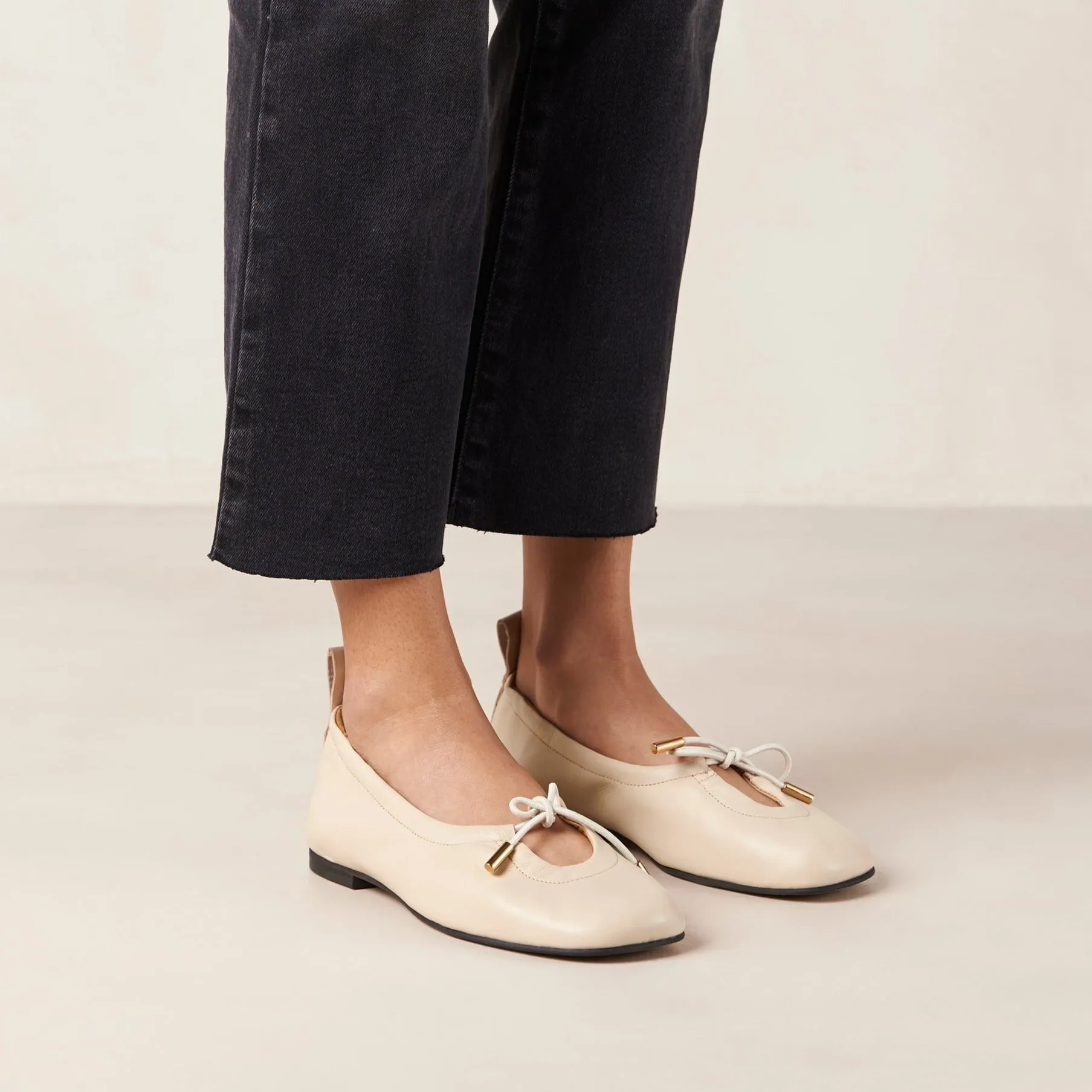 Rosalind Leather Ballet Flats Cream sold by Ivalo.com