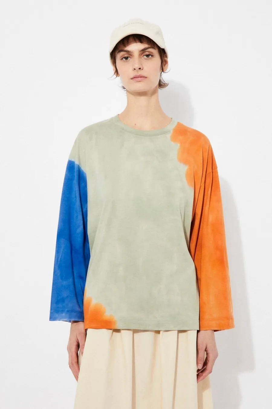 Mainera Tiedye T-shirt sold by Ivalo.com