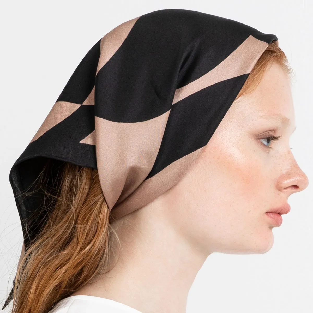 Circles Small Silk Scarf sold by Ivalo.com product image thumbnail 4