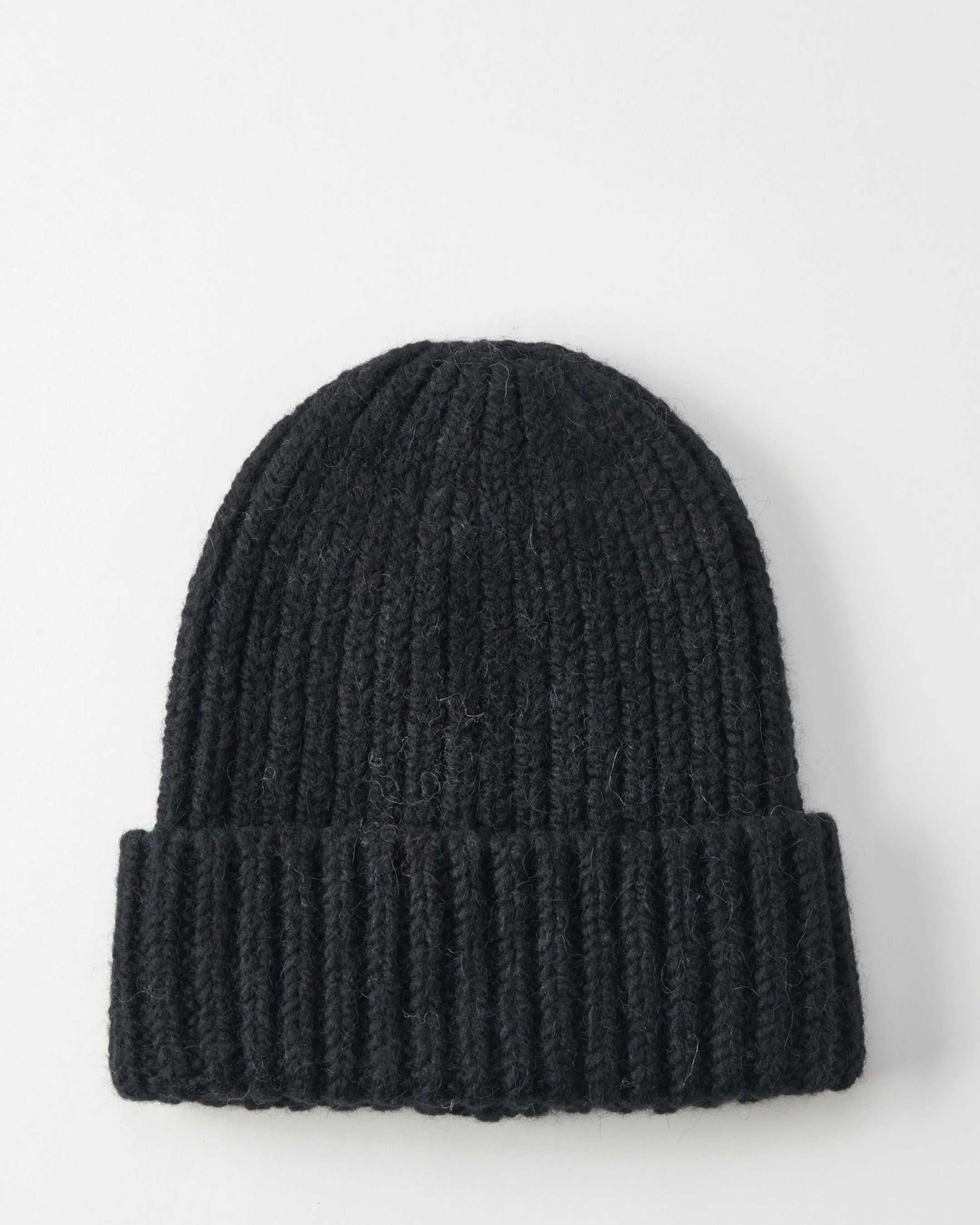 Rib Beanie Echos Black sold by Ivalo.com