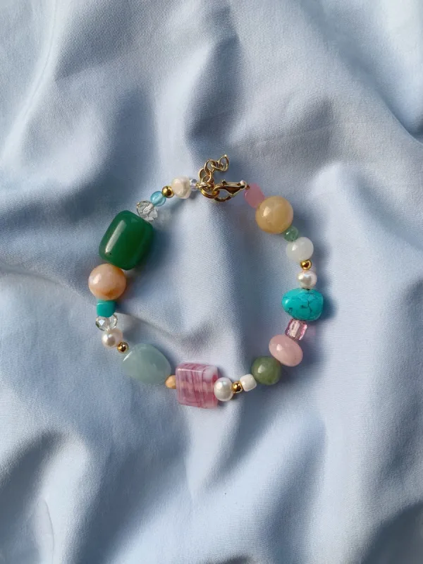 Siren Pearl Bracelet sold by Ivalo.com