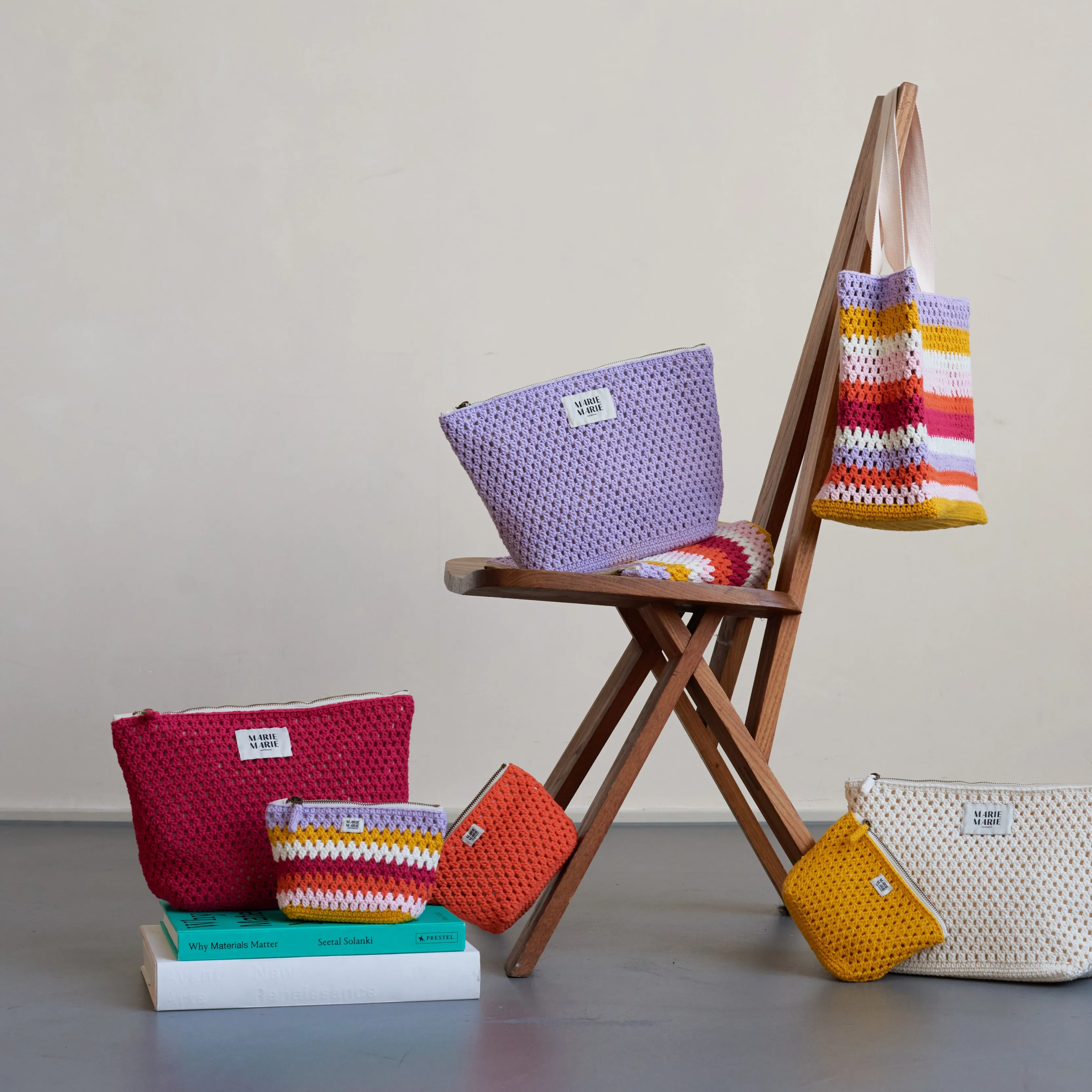 Orchid Pouch Large sold by Ivalo.com product image thumbnail 3