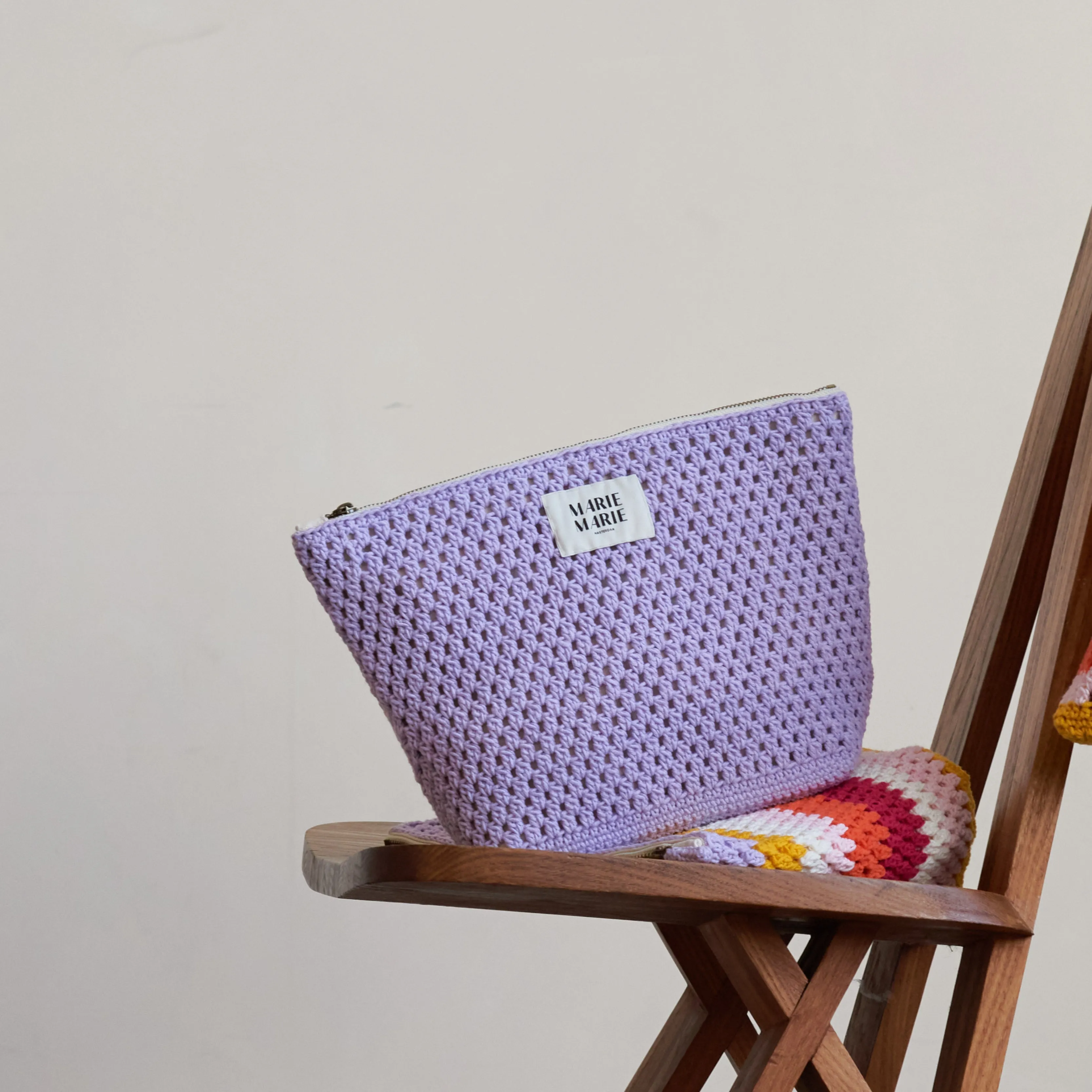 Orchid Pouch Large sold by Ivalo.com product image thumbnail 2