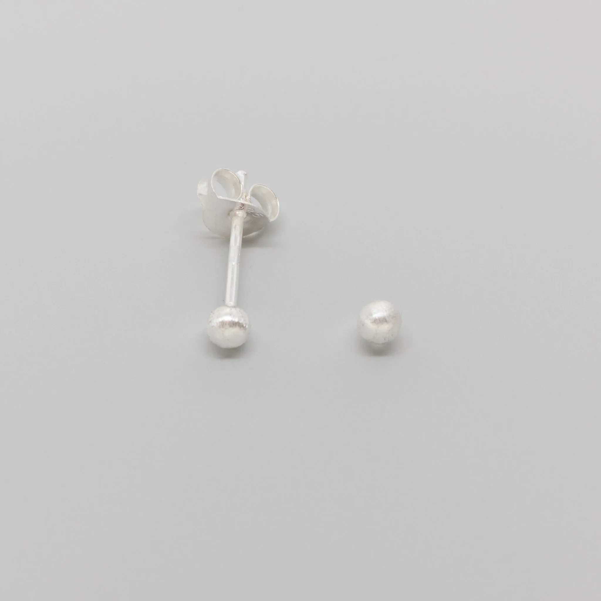 Satin Ball Stud Earrings sold by Ivalo.com product image thumbnail 3