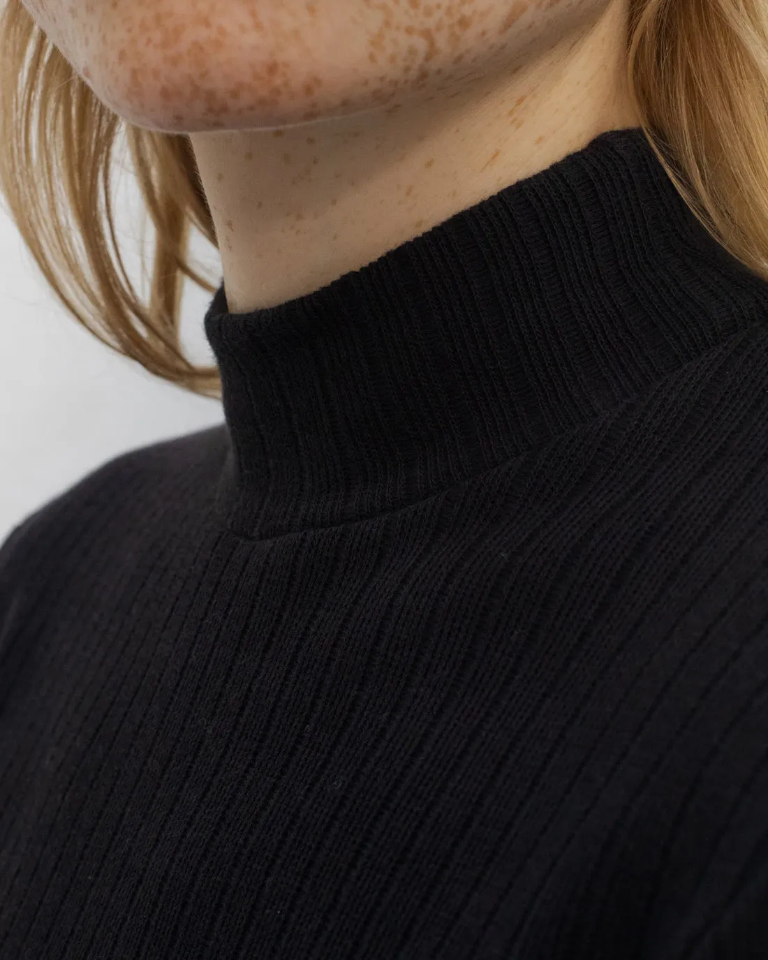 Ribbed Long-Sleeve Mockneck Black sold by Ivalo.com product image thumbnail 4
