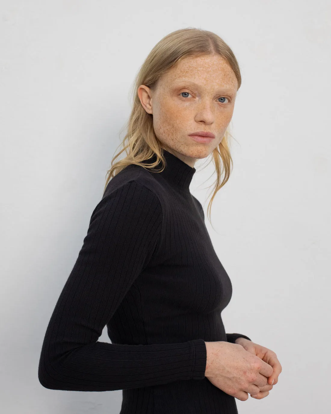 Ribbed Long-Sleeve Mockneck Black sold by Ivalo.com product image thumbnail 2