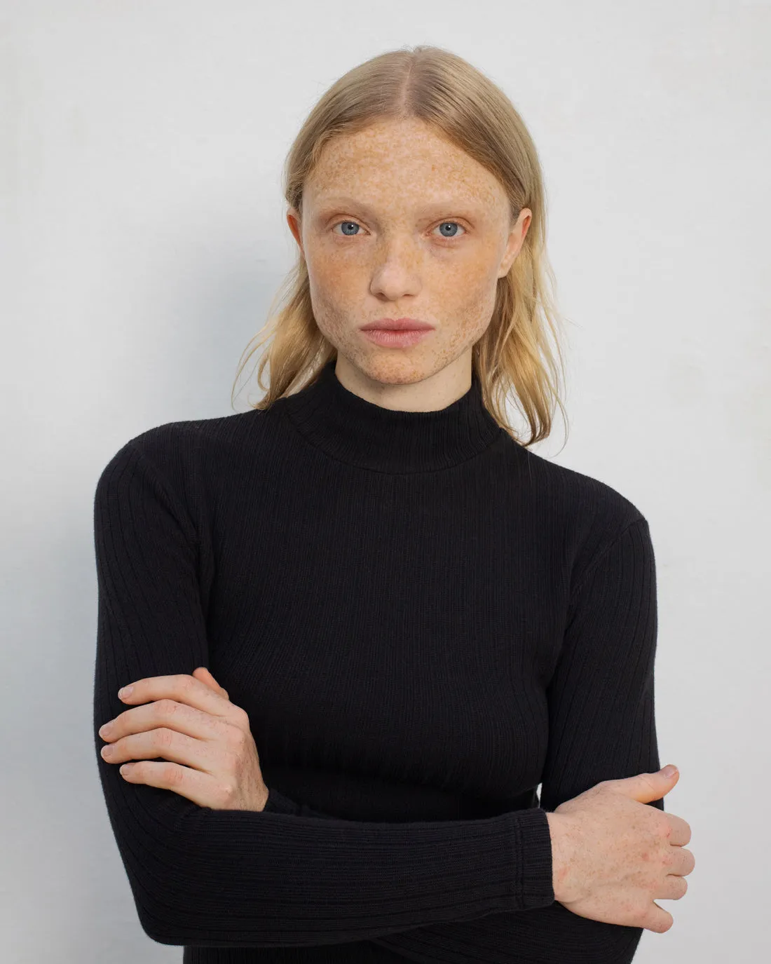 Ribbed Long-Sleeve Mockneck Black sold by Ivalo.com product image thumbnail 3