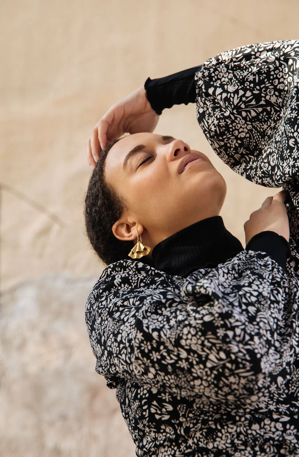 Ada Earrings sold by Ivalo.com product image thumbnail 5