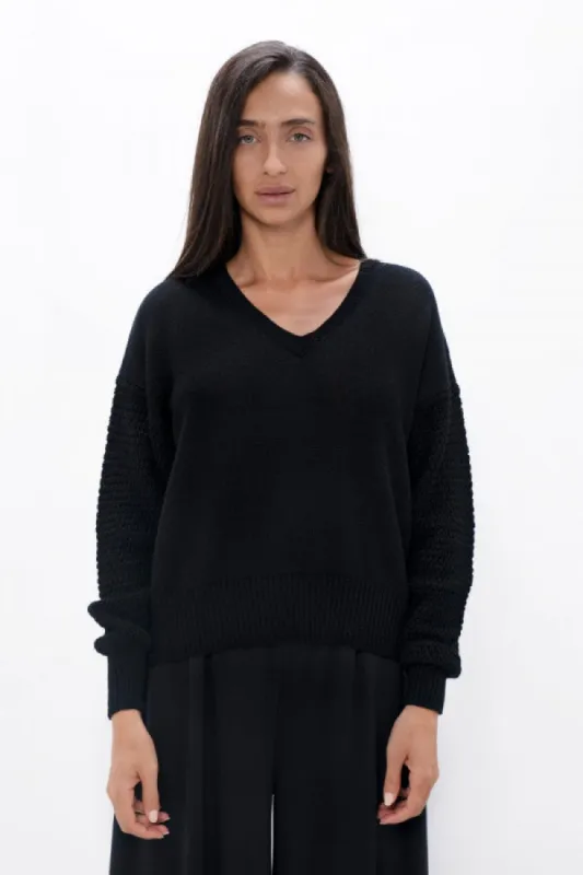Nagano MMJ V-Neck Sweater Licorice sold by Ivalo.com