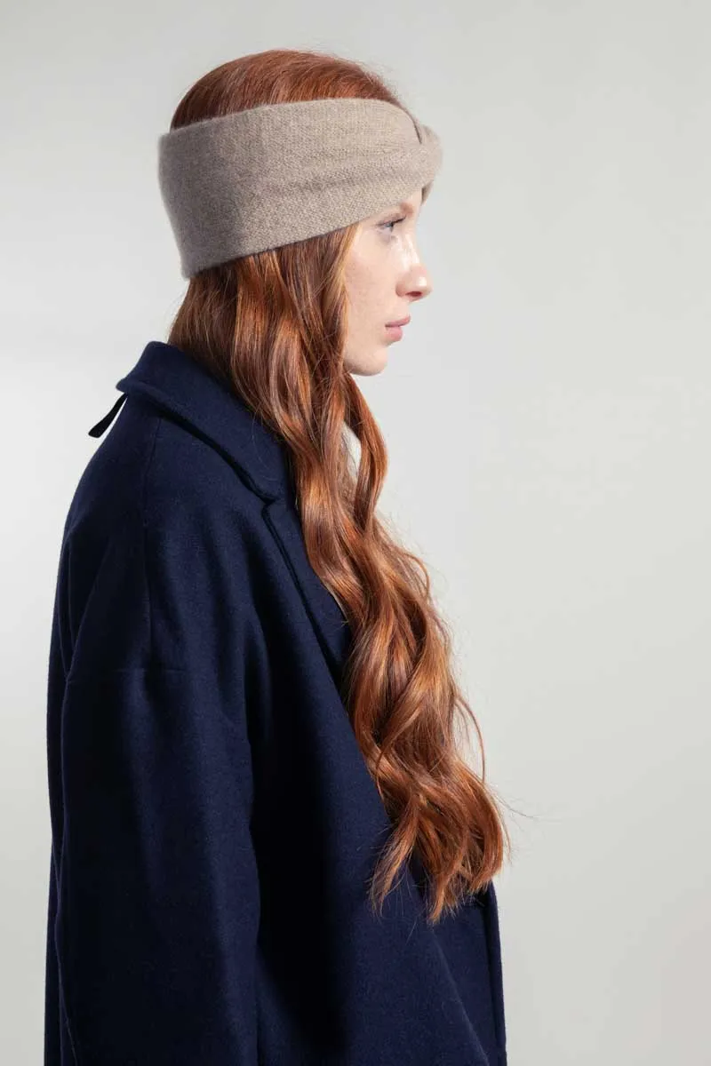 Nadia Cashmere Headband Beige sold by Ivalo.com