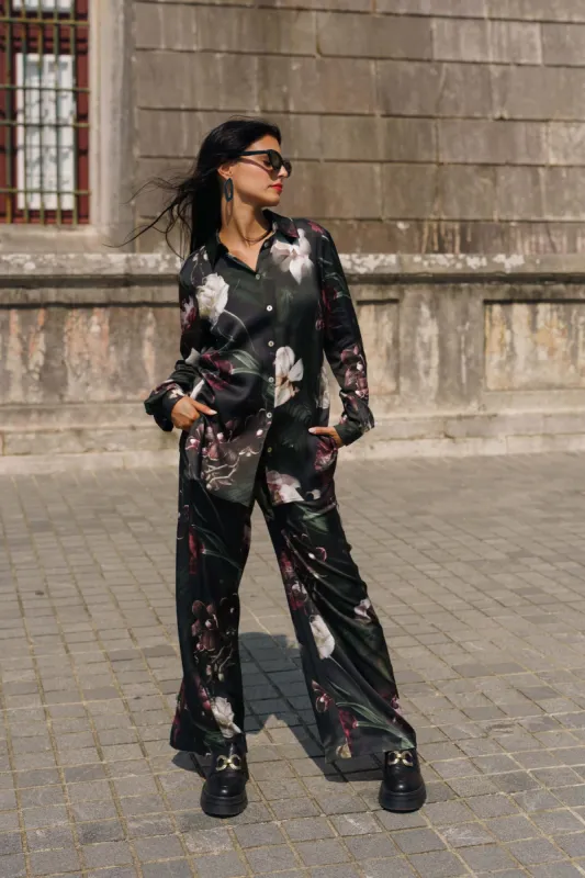 Chloe Collared Shirt Noir sold by Ivalo.com