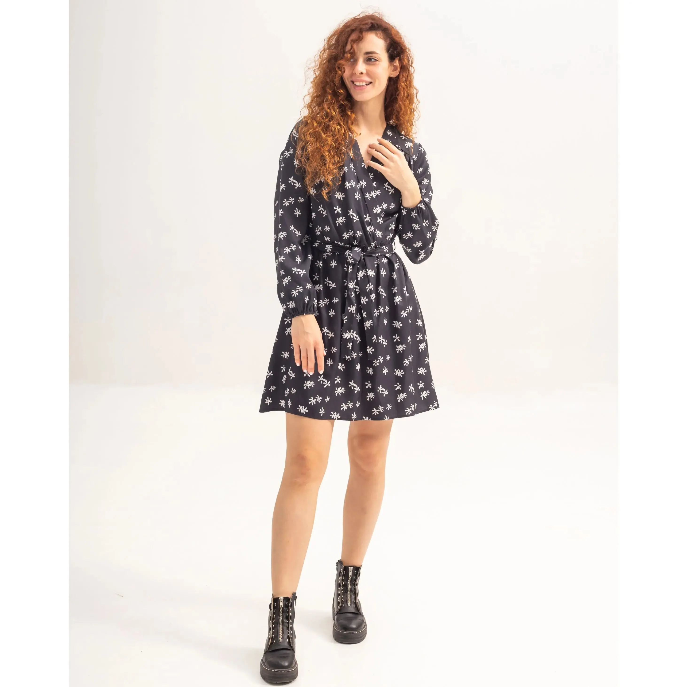 Anna Wrap Dress Black sold by Ivalo.com