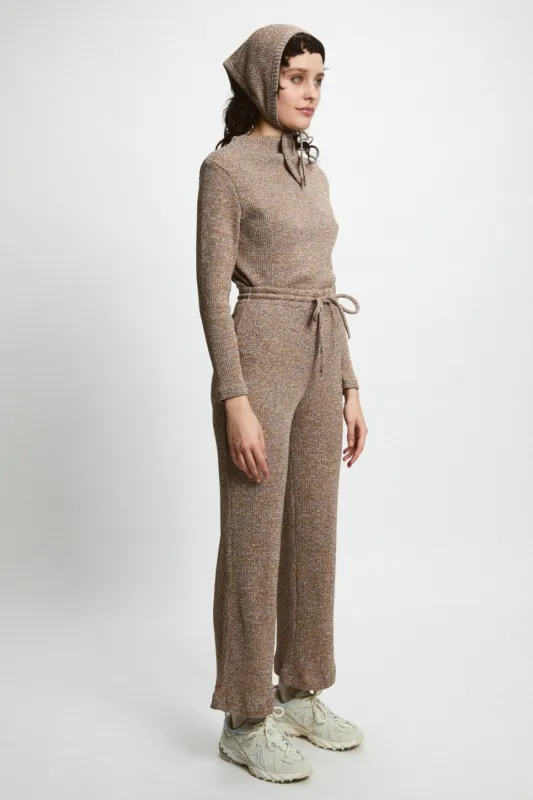 Elbert Pants sold by Ivalo.com