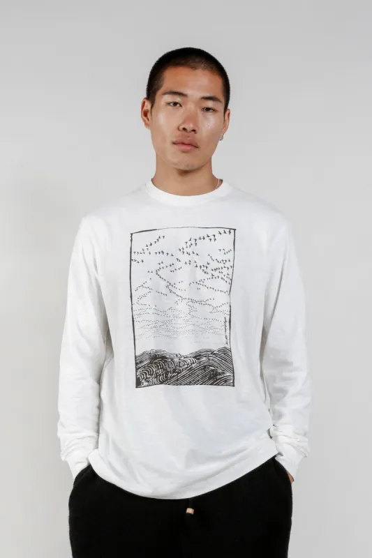 Migration GOTS Organic Cotton Tee White sold by Ivalo.com