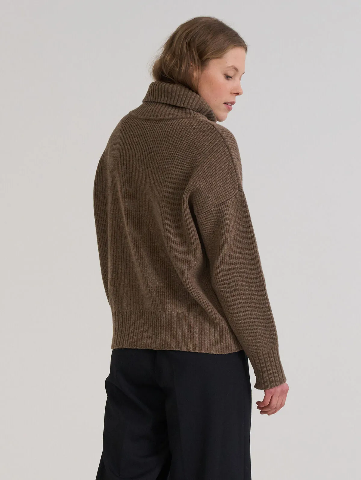 Asta Turtleneck Sweater Light Brown sold by Ivalo.com product image thumbnail 2
