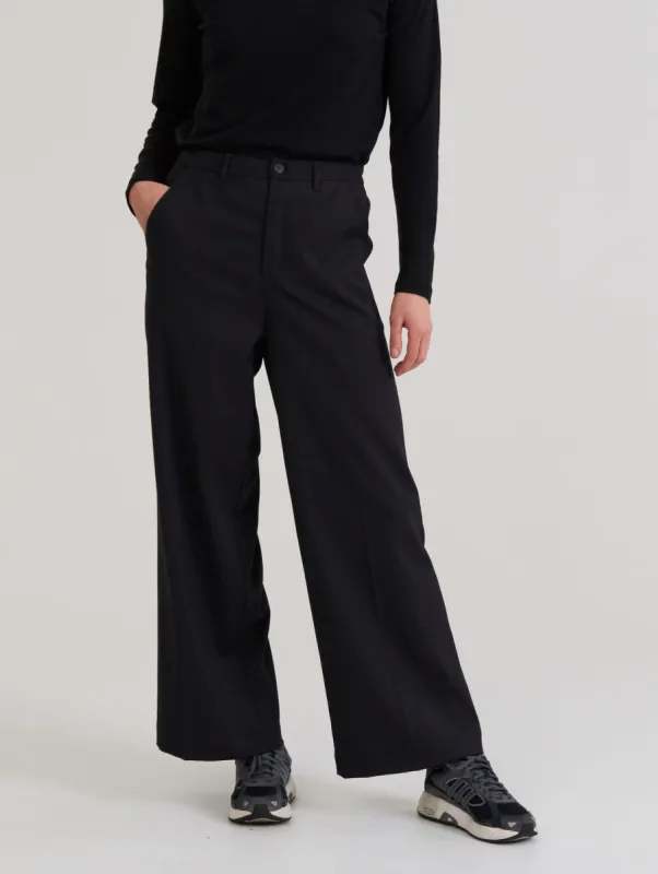 Emma Wool Blend Trousers Black sold by Ivalo.com