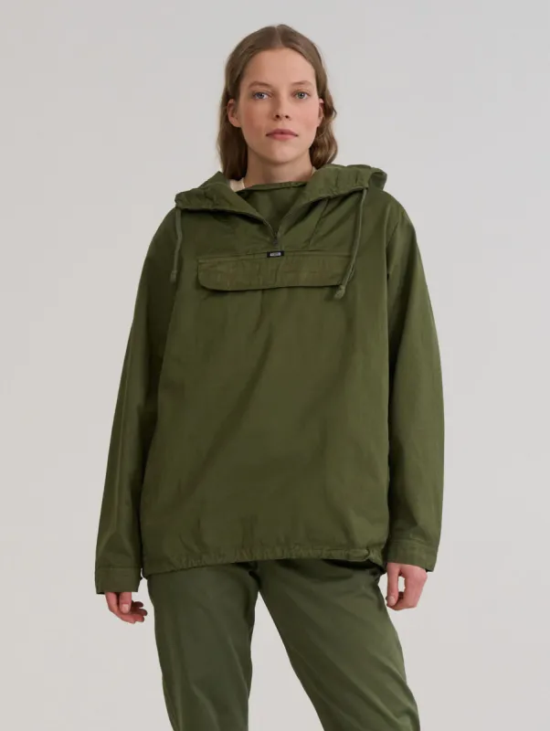 Classic Anorak Moss Green sold by Ivalo.com
