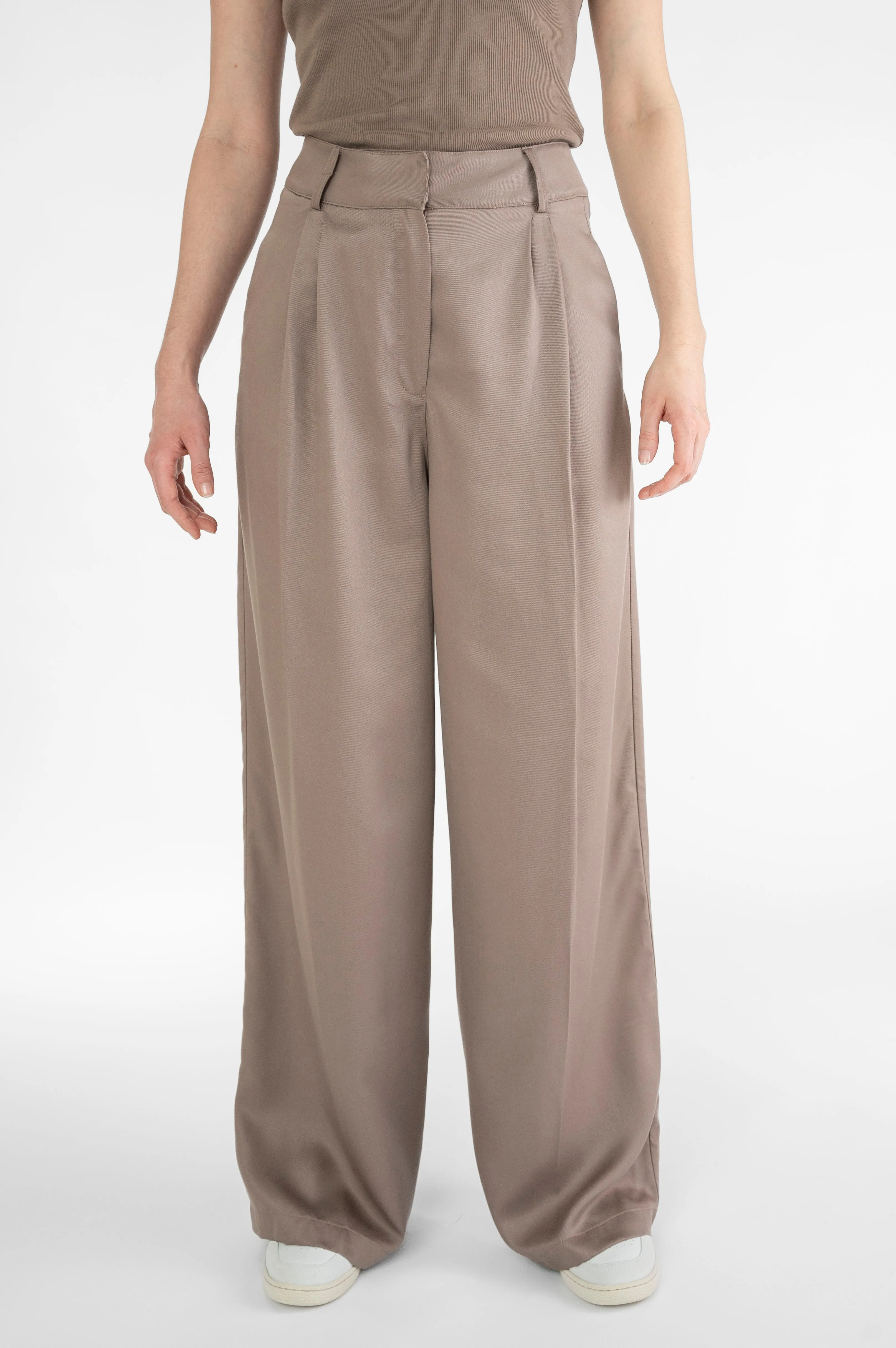Light Wide Leg Pants Taupe sold by Ivalo.com product image thumbnail 5