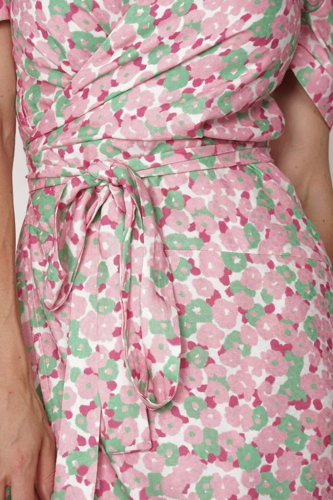 Lydia Wrap Dress Patterned Pink sold by Ivalo.com product image thumbnail 3