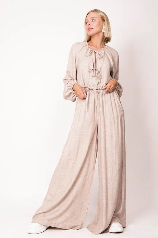 Skye Wide Leg Pants Beige sold by Ivalo.com