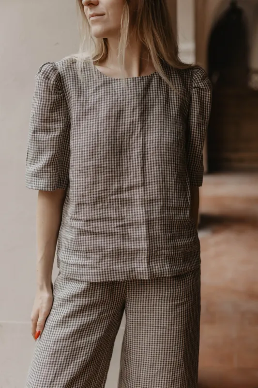 Linen Top Poppy sold by Ivalo.com