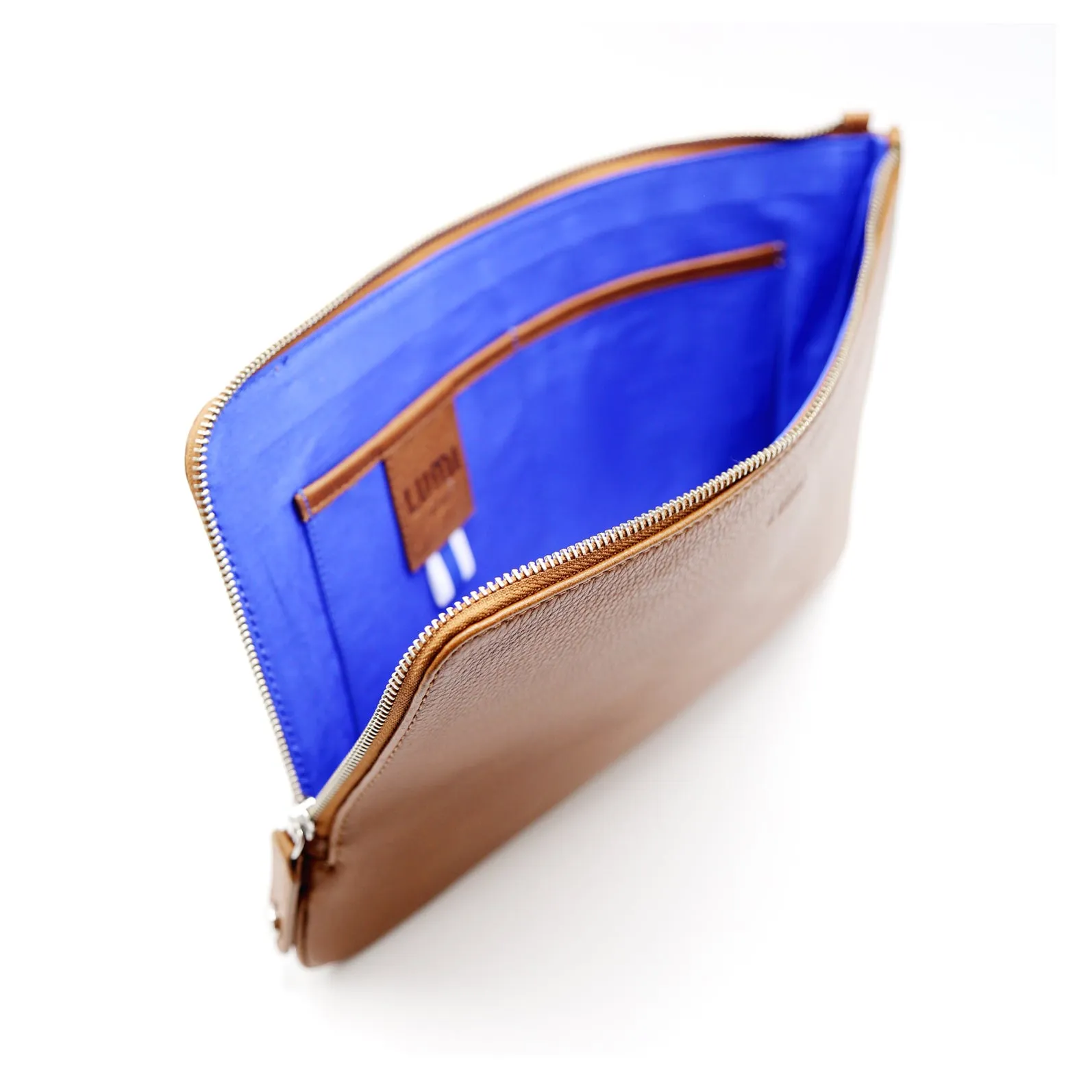 Ilari 10" Computer Pocket Cognac sold by Ivalo.com product image thumbnail 3