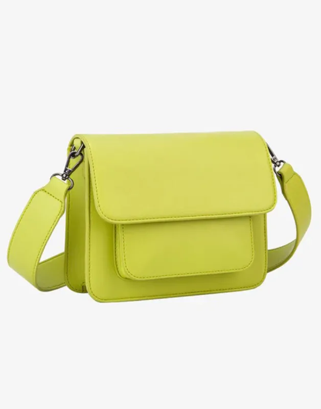 Cayman Pocket Soft Structure Sheen Green made by Ivalo.com