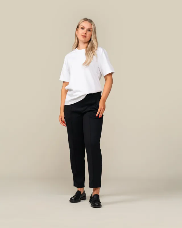 Toive Pleated Pants Black sold by Ivalo.com