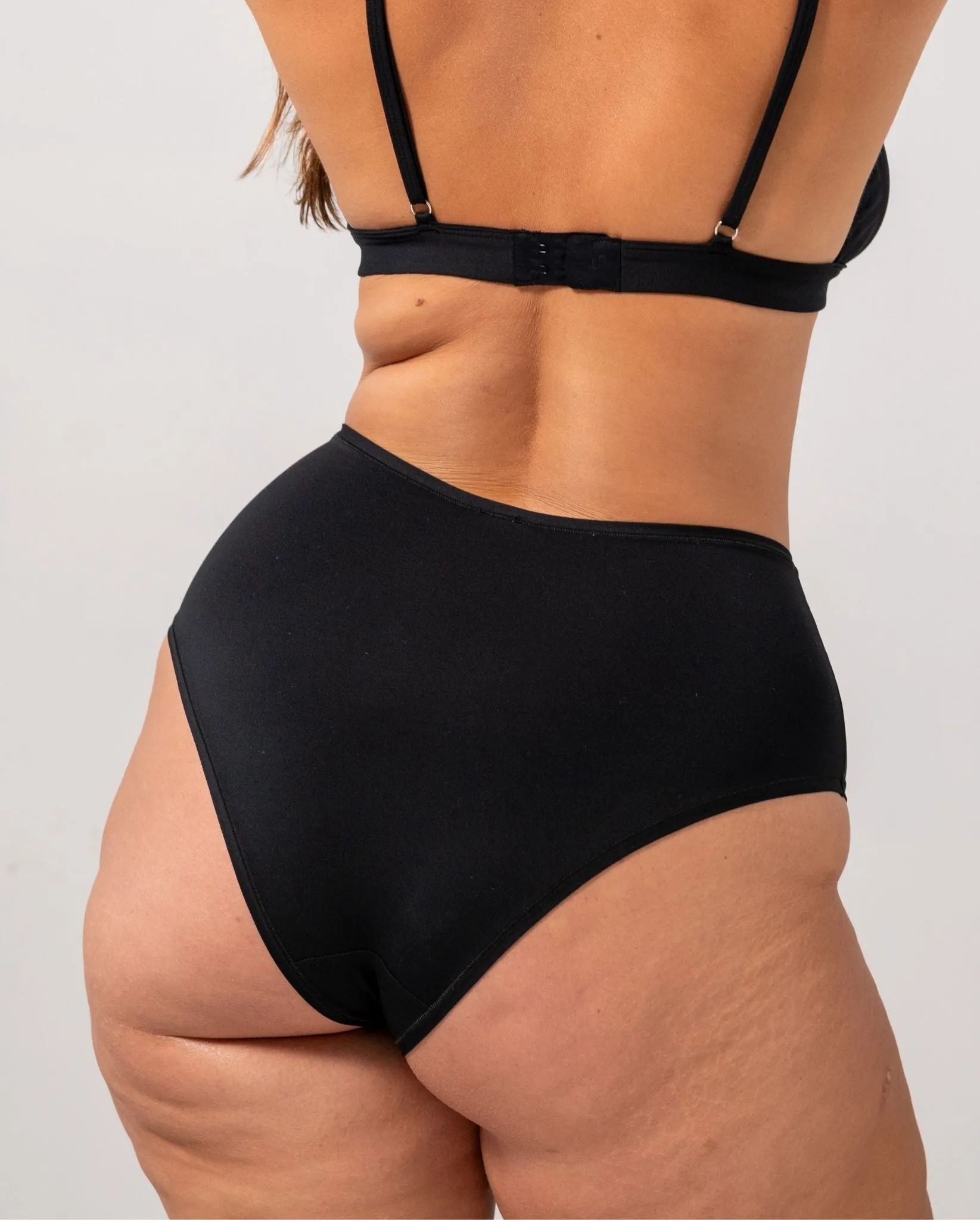 Micro Highwaist Briefs 3-Pack Black & Fiery Red sold by Ivalo.com product image thumbnail 2