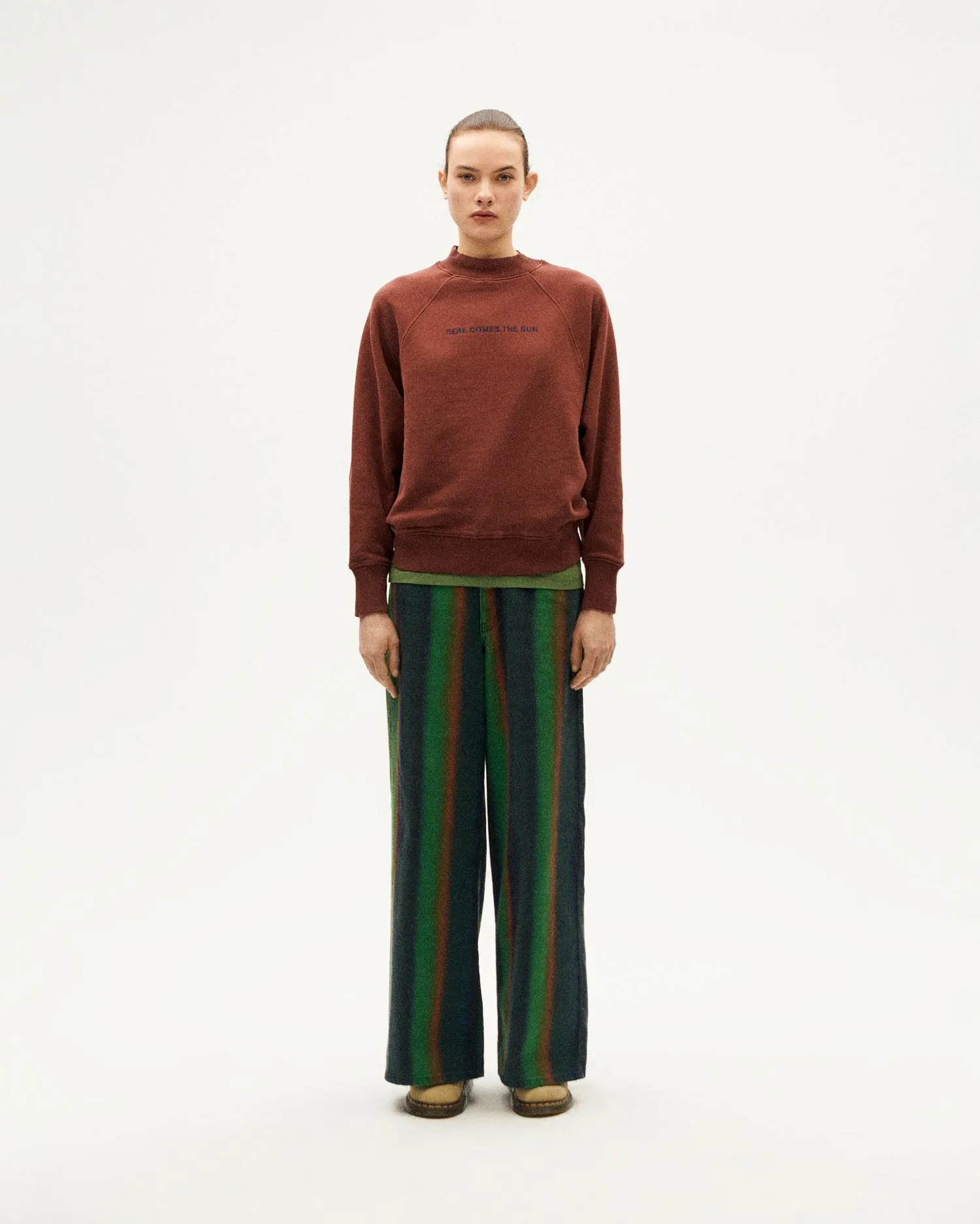 Here Comes The Sun Sweatshirt Brown sold by Ivalo.com product image thumbnail 4