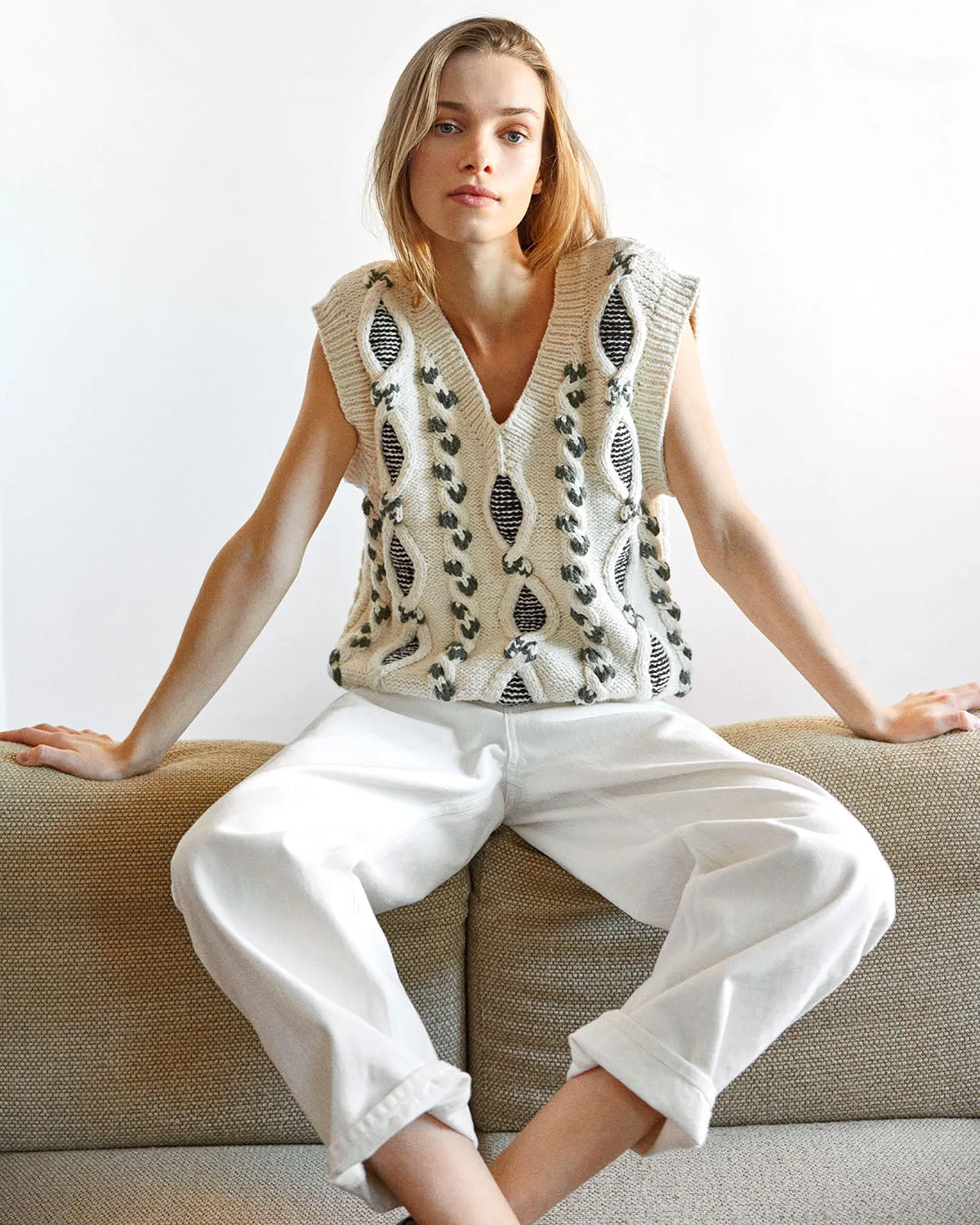Laimė Alpaca Wool & Cotton Vest Embroidered Oat Milk sold by Ivalo.com