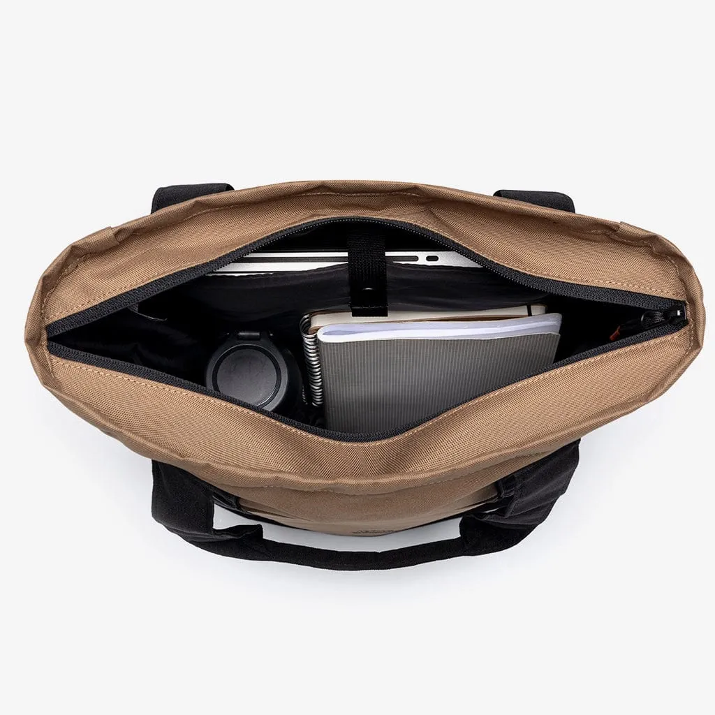 Roots Tote Bag Maxi 15" Camel sold by Ivalo.com product image thumbnail 4