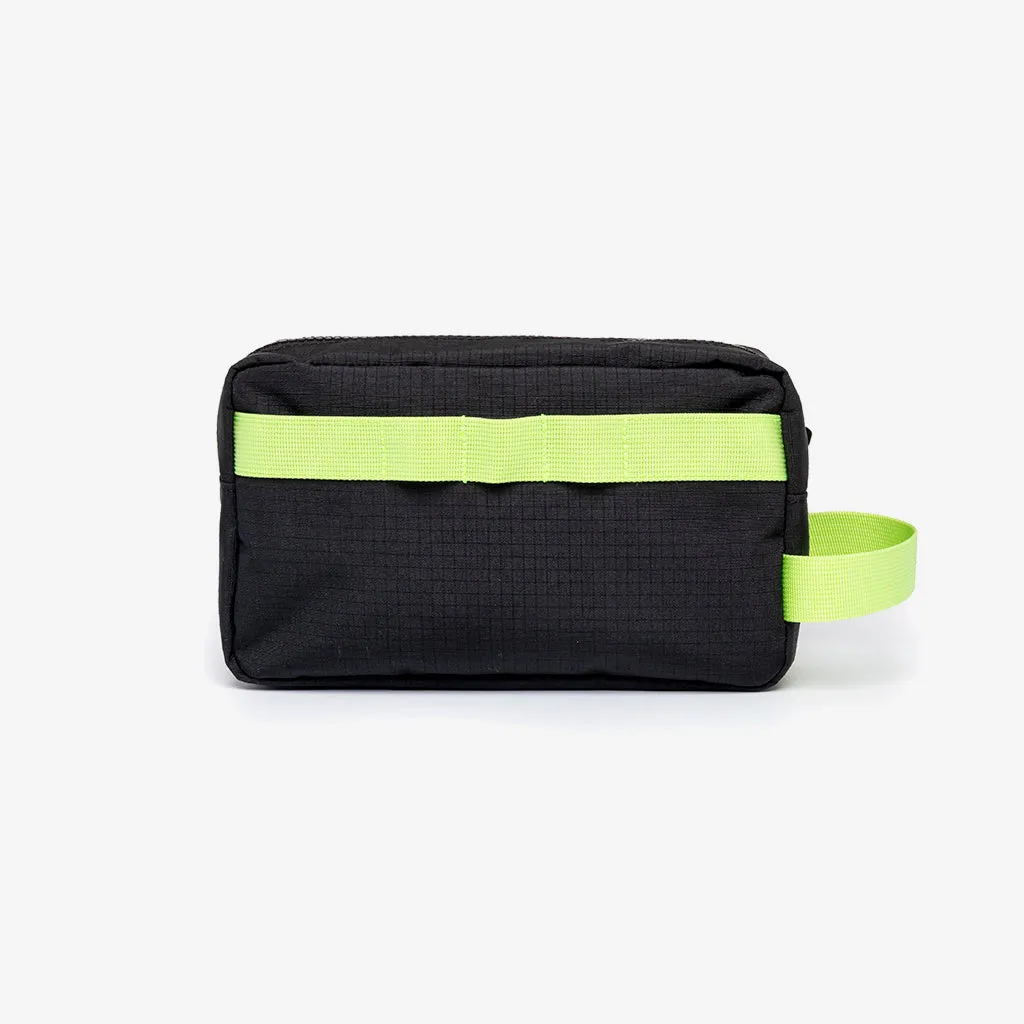 Kei Lithe Washbag Black Lime Vandra sold by Ivalo.com