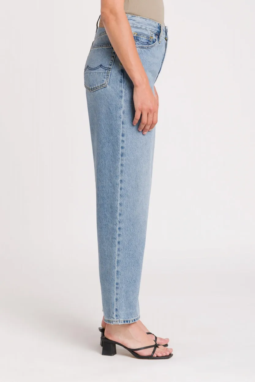 Liora Jeans Cindy Light Used Blue sold by Ivalo.com product image thumbnail 4