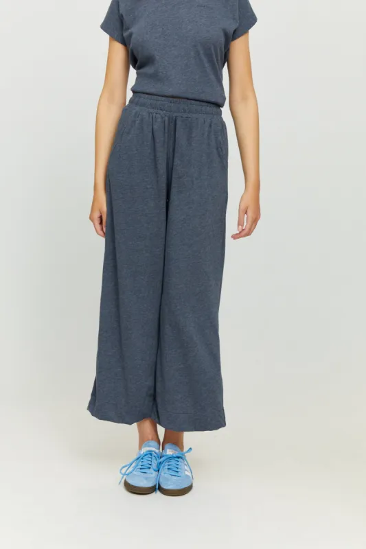 Chilly Pants sold by Ivalo.com