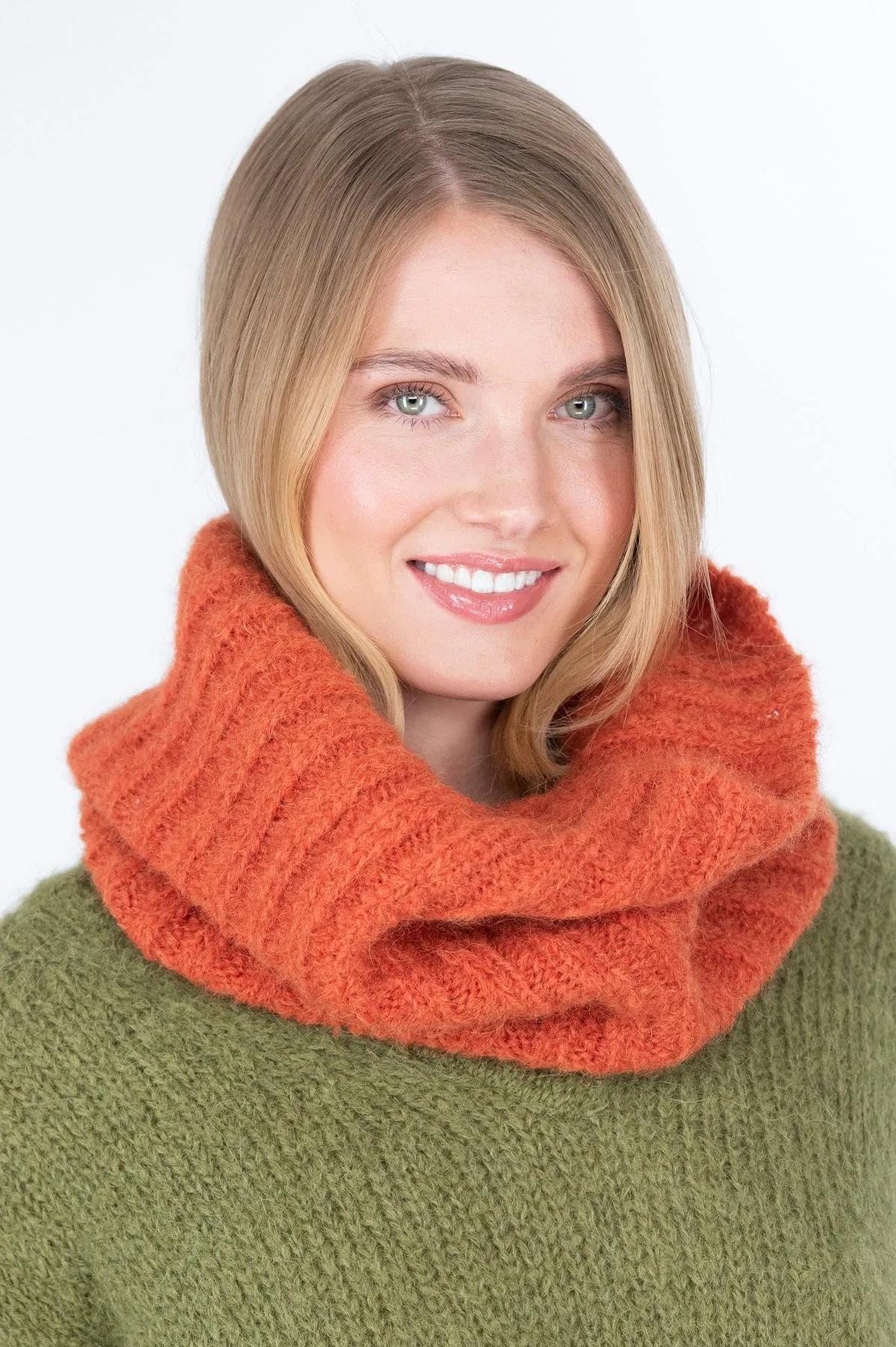 Närhi Neck Warmer Orange sold by Ivalo.com