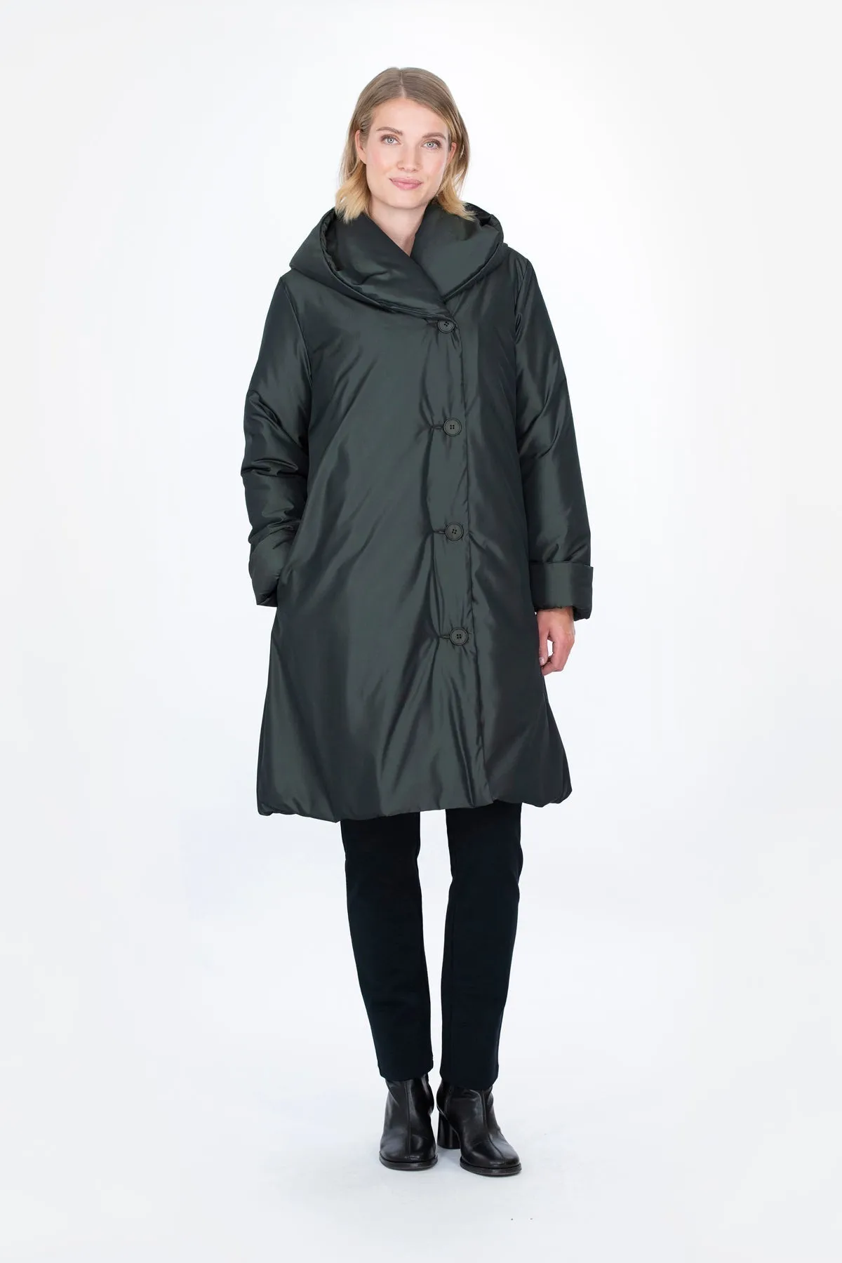 Taiga Coat Pine Green sold by Ivalo.com