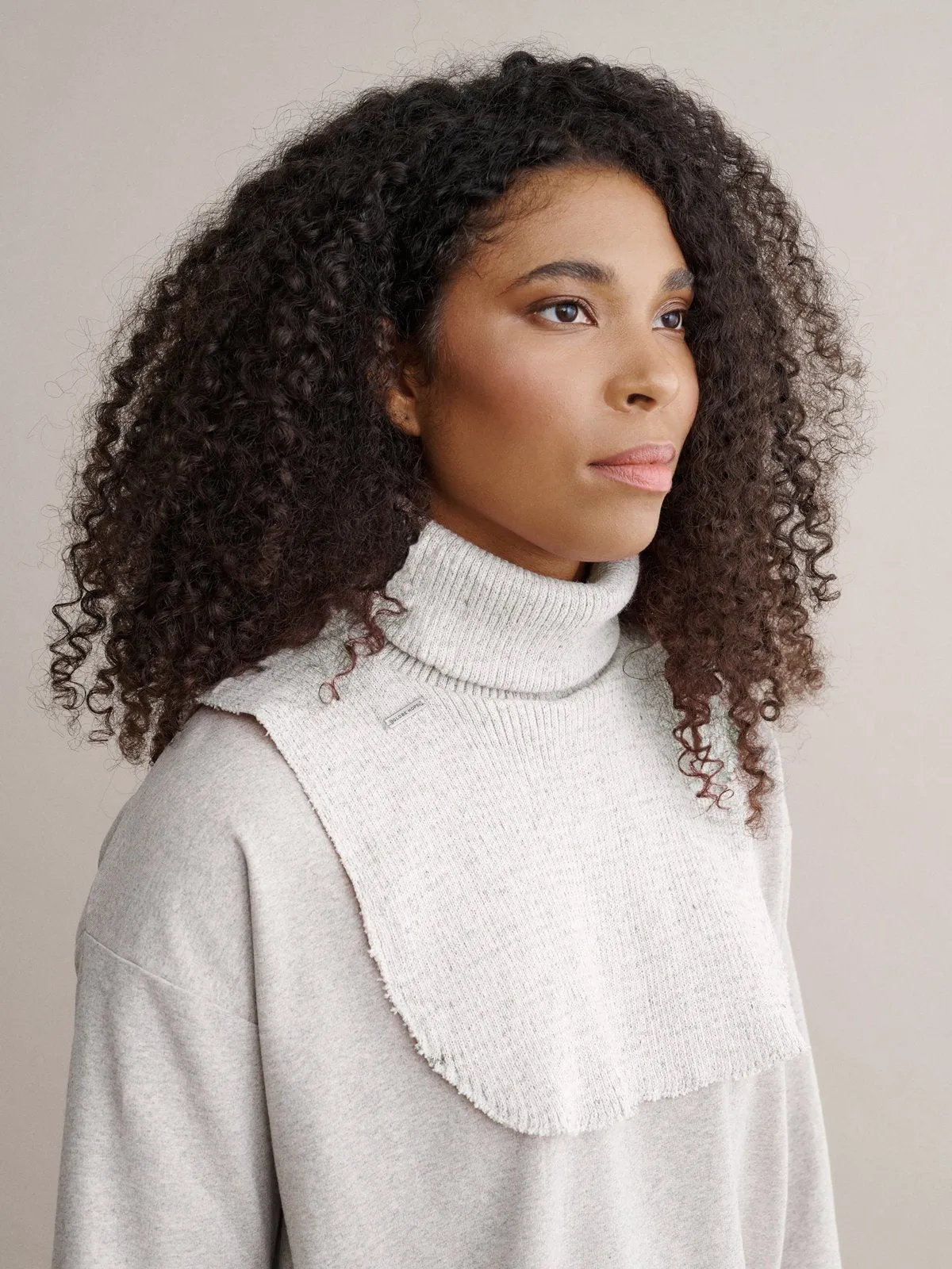 Mähkä Neckwarmer Grey sold by Ivalo.com