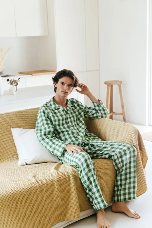 Men's Harry Classic Linen Pyjama Set made by Ivalo.com