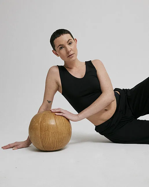 Cropped V-Top Black sold by Ivalo.com product image thumbnail 5