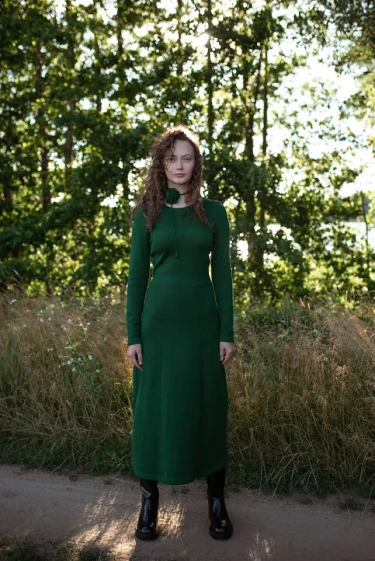 Knitted Merino Wool A-Line Midi Dress Forest Green sold by Ivalo.com